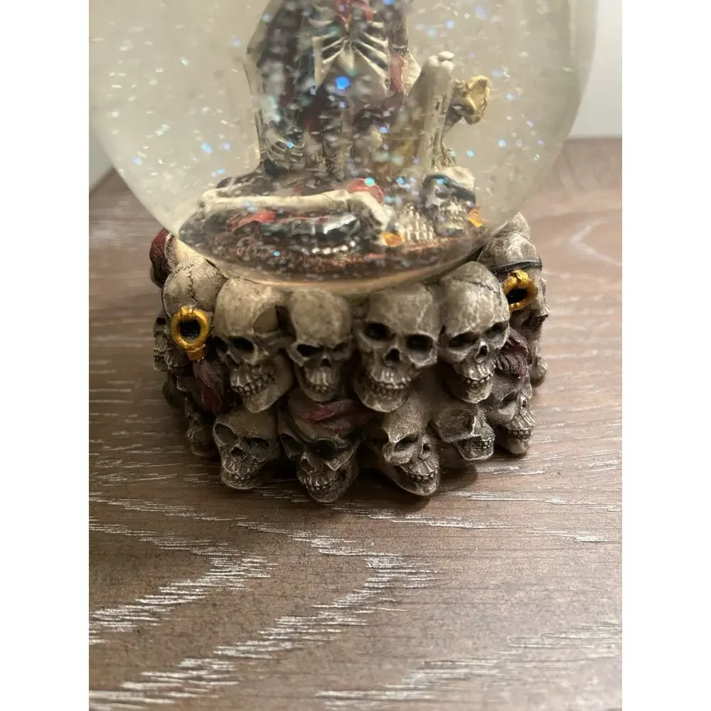 Unbranded skeleton snow